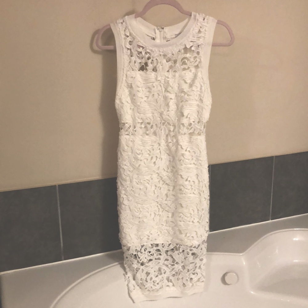 White | Closet white lace midi dress